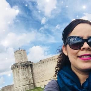 Meet your Posher, Elva